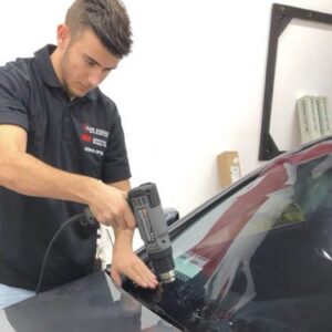 SD Auto repairing auto glass
